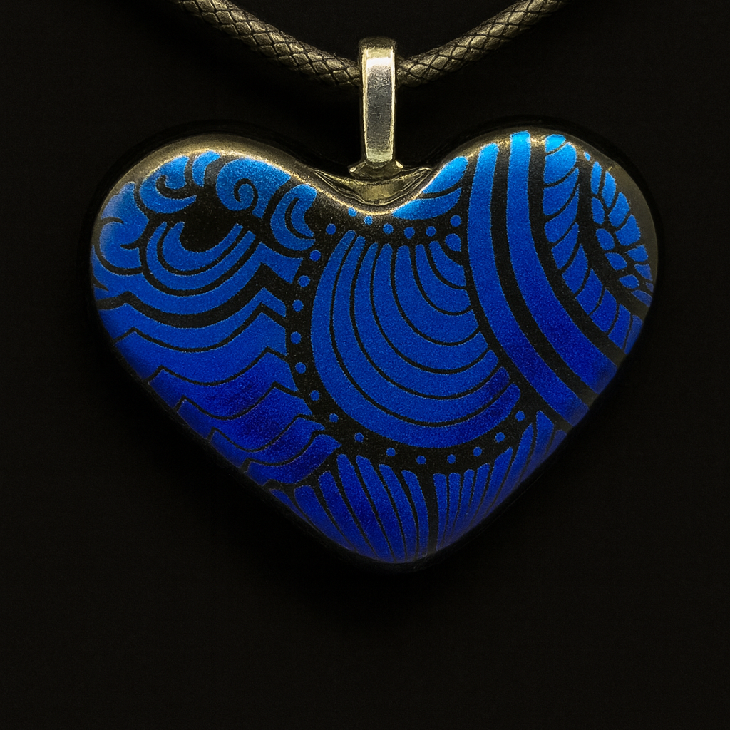 969- Deep blue Dichroic Oendant